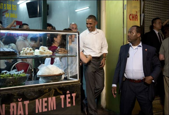 Obama-Vietnam-Lunch