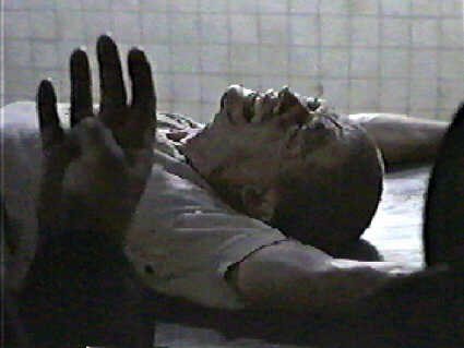 1984 how many fingers